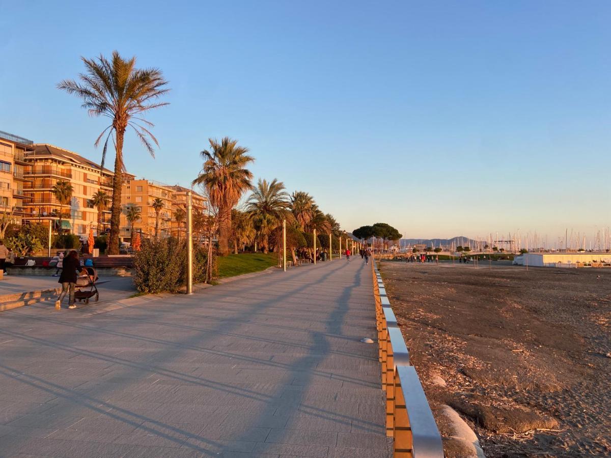 Appartamento La tana dei buoni propositi “in Riviera” Chiavari Esterno foto